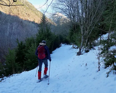 Fin de Semana de Esquí y Raquetas en Boí Taüll y Aigüestortes
