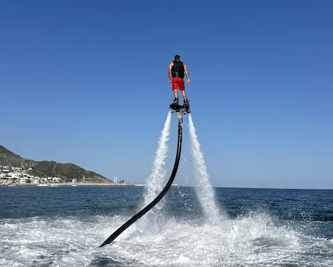 Expérience de flyboard à Sitges