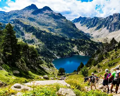 Carros de Foc Route zwischen Seen und Bergunterkünften